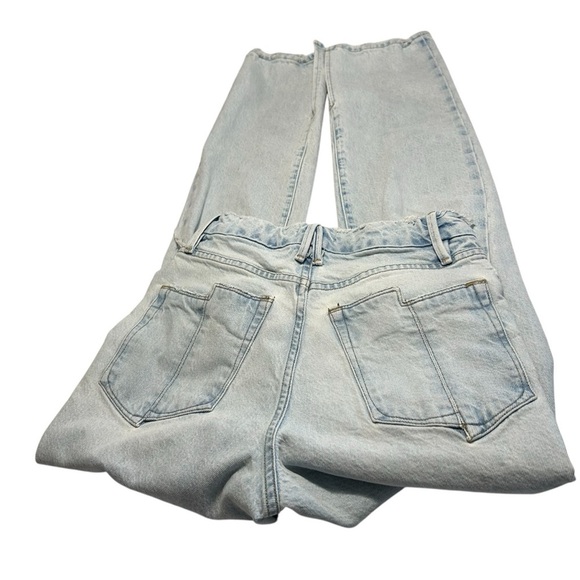 Good American Distressed Bootcut Split Hem Jeans Sz 2/26 - Picture 7 of 16